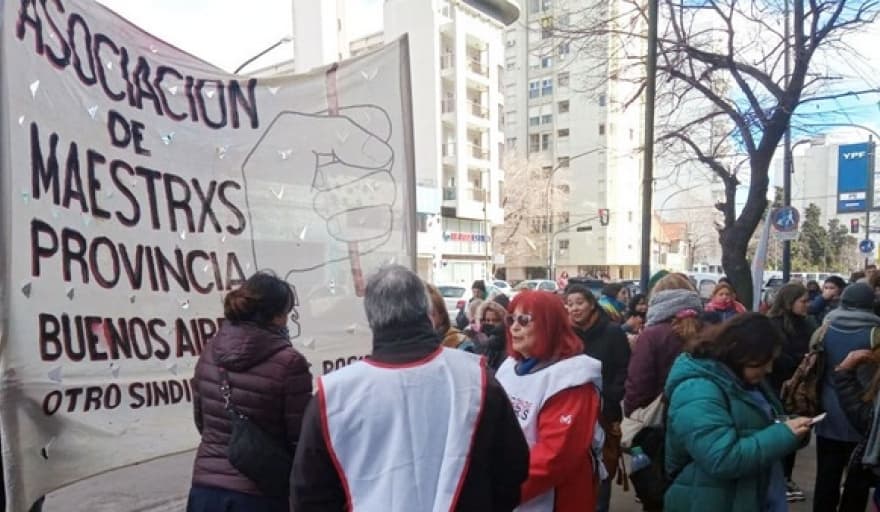 Un gremio docente disidente convocó a un paro de 48 horas y pone en duda el regreso a clases en la Provincia