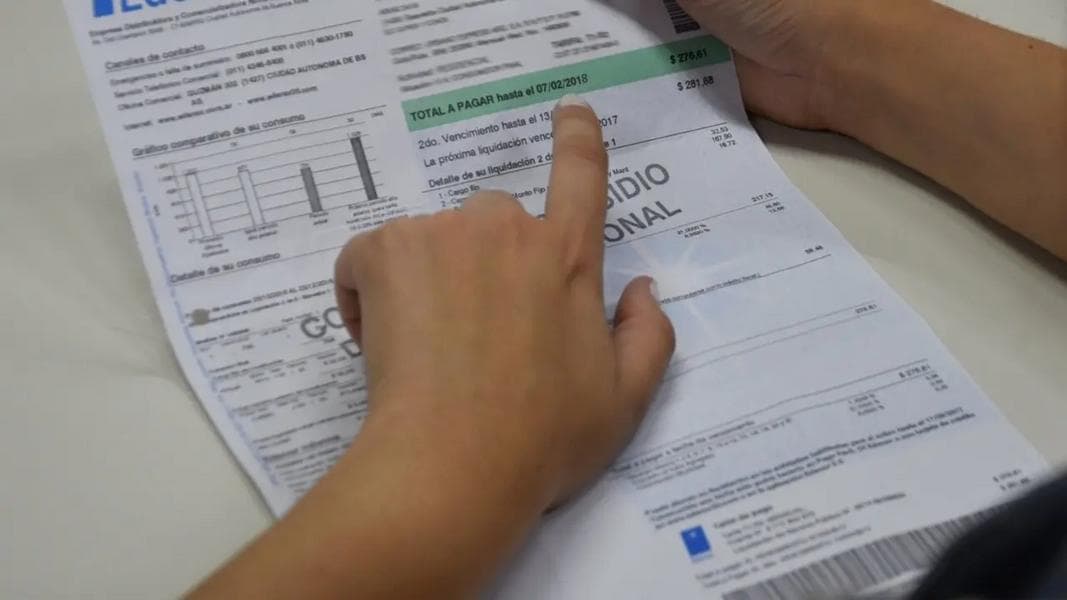 Los servicios le ganan por goleada a la inflación: subieron casi 42% en un año