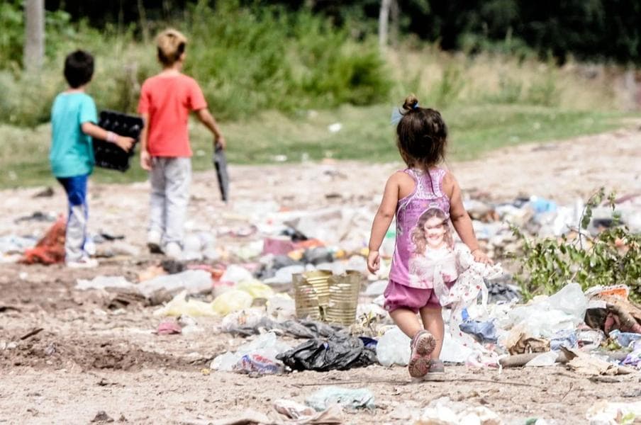 La pobreza infantil en Argentina alcanza al 53,6% y persiste la inseguridad alimentaria