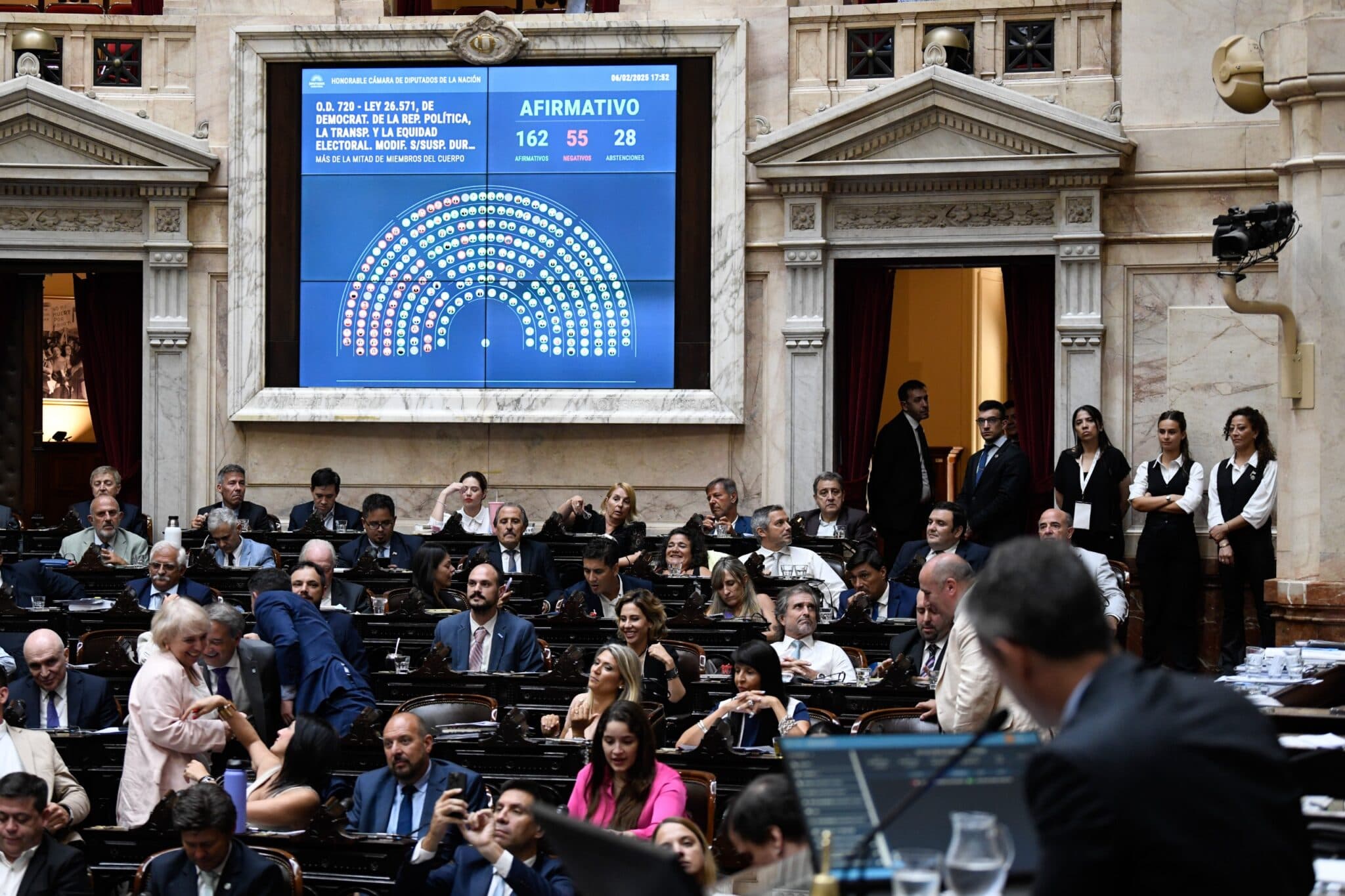 Detrás de la eliminación de las PASO: la reforma electoral de Milei que también cambia el financiamiento de la política