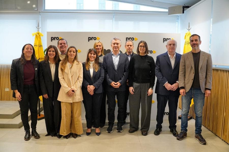 Macri coordina la agenda legislativa del PRO en la provincia