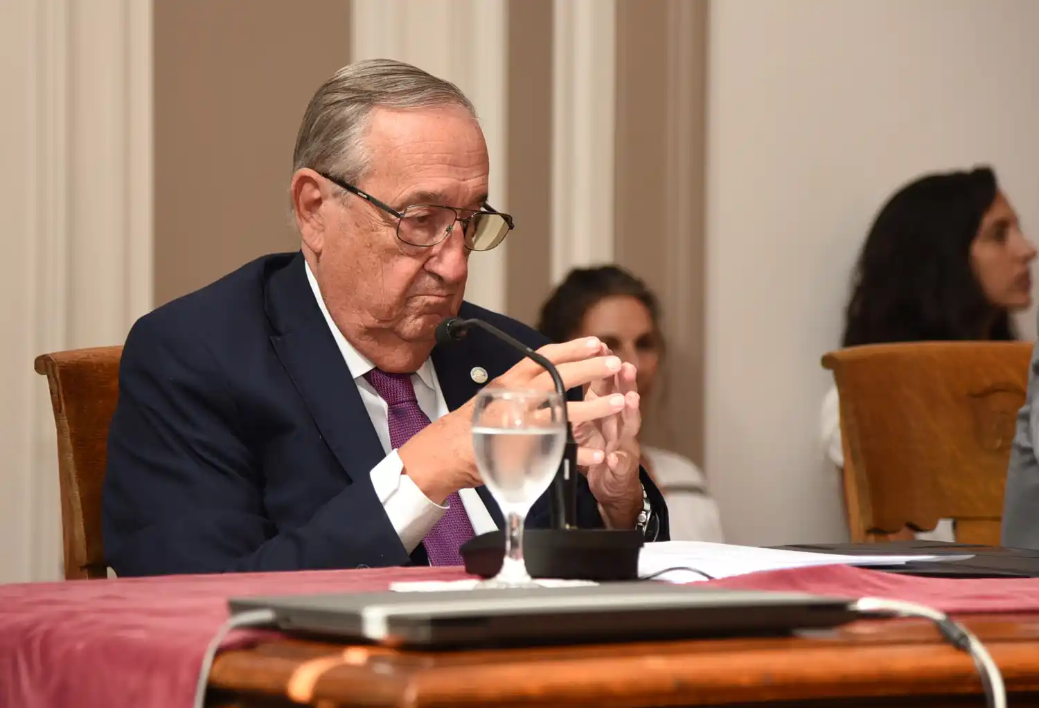 Lunghi advirtió que los municipios están “al borde del colapso”