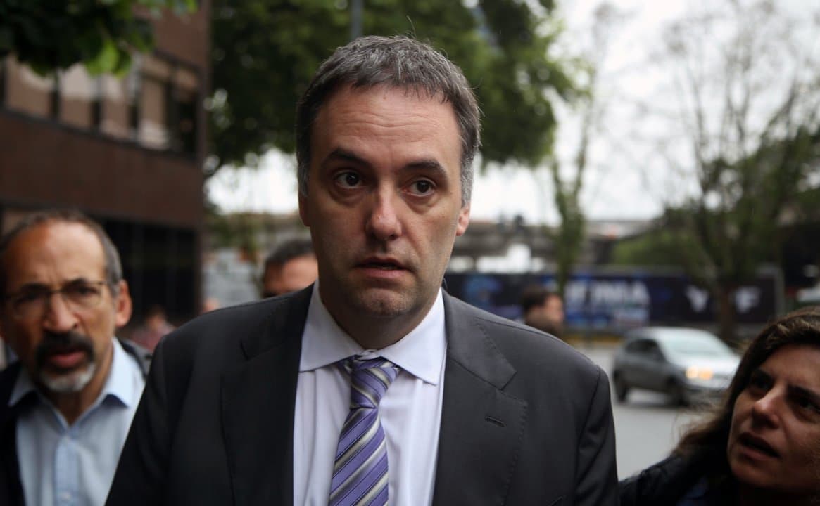 Manuel Adorni renunció a la Jefatura de Gabinete tras meses de cuestionamientos