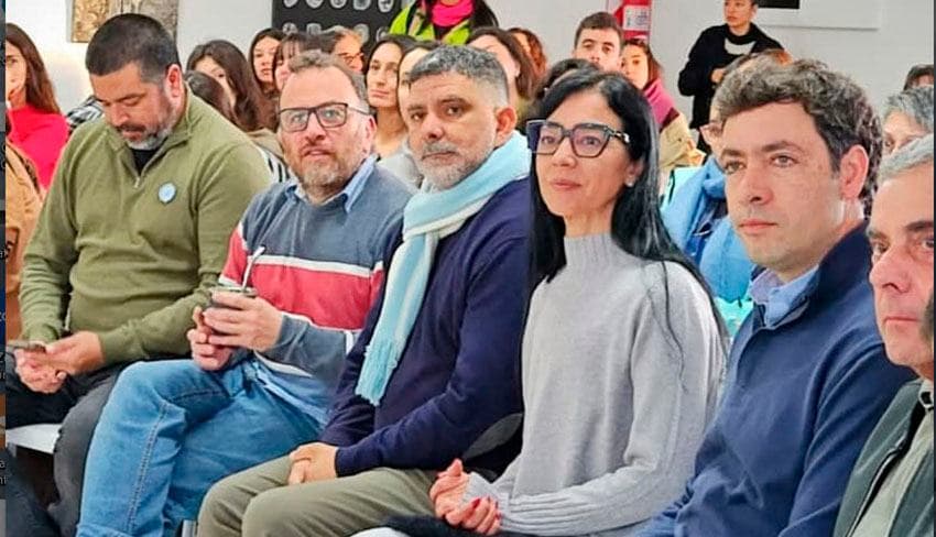 Capacitación en Pinamar sobre la Ley de Buen Trato para agentes estatales