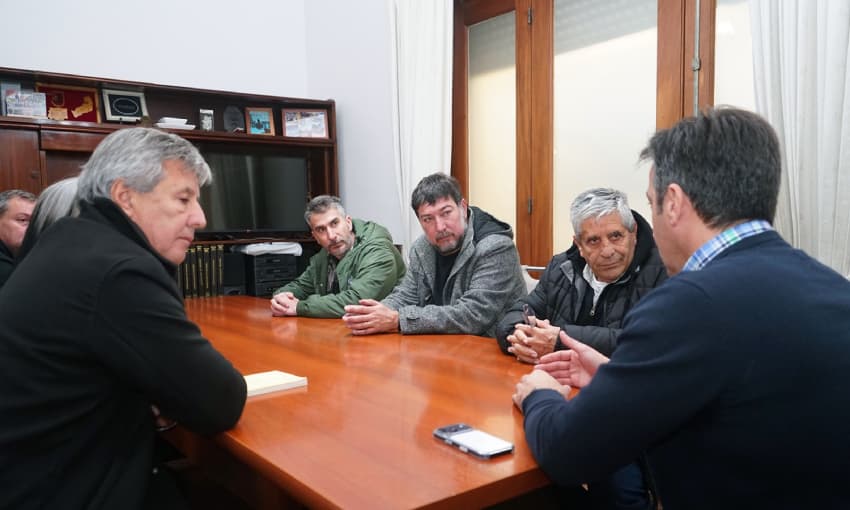 Trabajadores del Casino se reunieron con Rojas tras la reactivación de la subasta