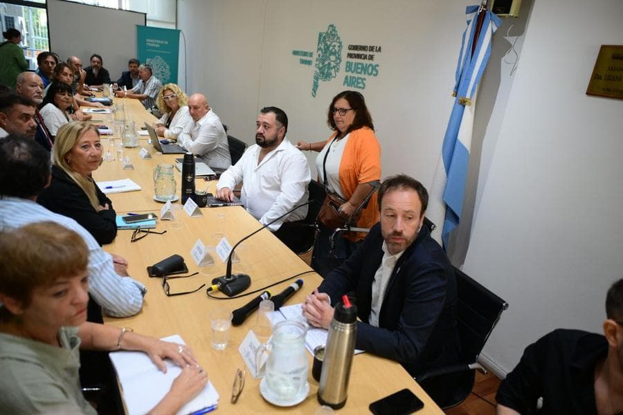 Paritarias bonaerenses: el Gobierno provincial recibe a los gremios docentes con expectativas moderadas