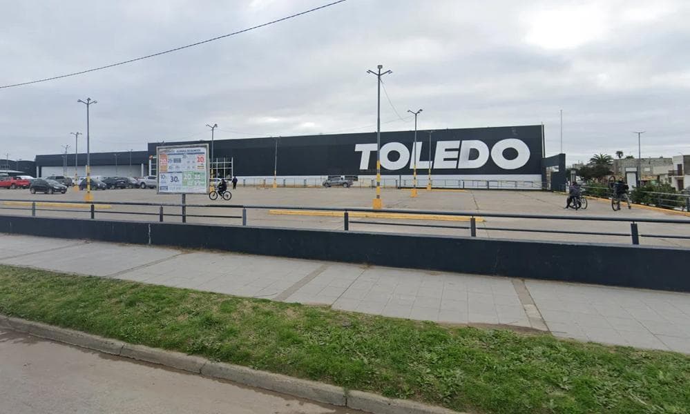Conflicto por el pago parcial de salarios en supermercados Toledo
