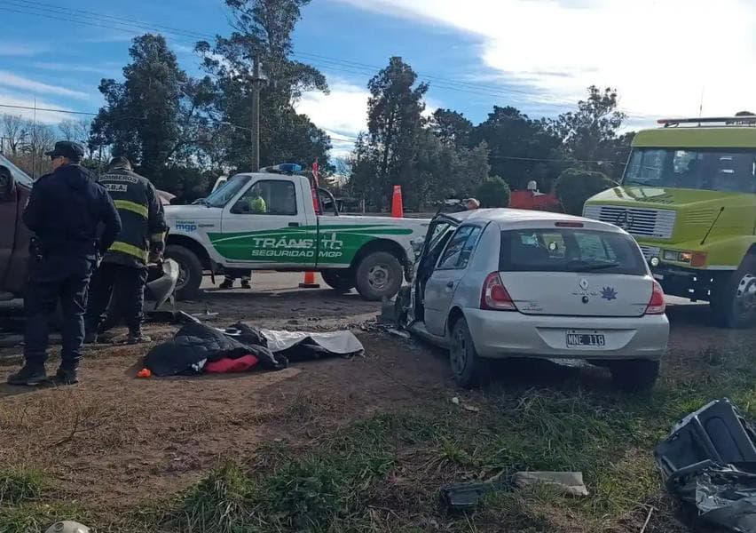 Una mujer falleció tras un choque frontal en la Ruta 88