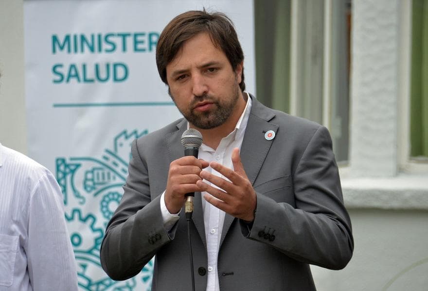 Rechazo de Kreplak al proyecto para arancelar la salud a extranjeros