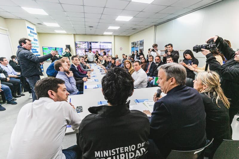 ¿Vuelven las policías municipales? La Provincia impulsa una reforma para dar más poder a los intendentes en seguridad