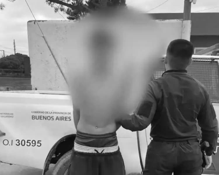 Detuvieron a un hombre que se ocultó en un galpón tras ingresar a una vivienda en Quequén