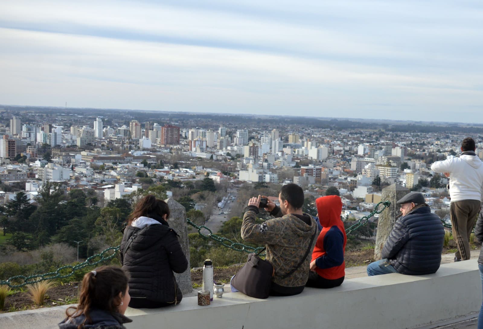 Vacaciones de invierno: la Provincia lanzó promociones y una agenda turística para mover la temporada
