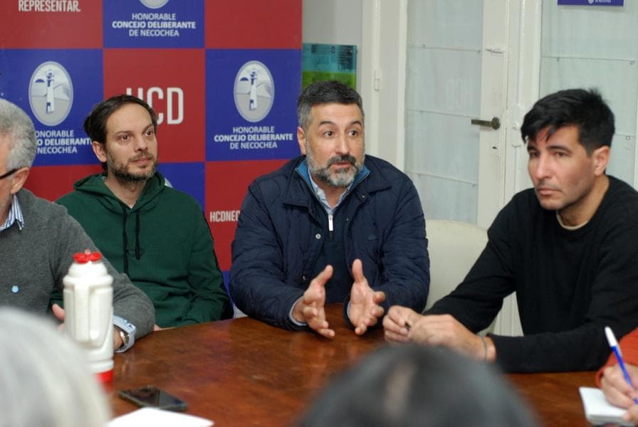 No hay dos sin tres: preparan un nuevo llamado a licitación por los colectivos