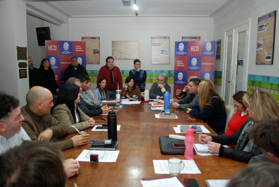 Giro en los colectivos: ahora la actual empresa también quiere participar y ya hay nuevos interesados
