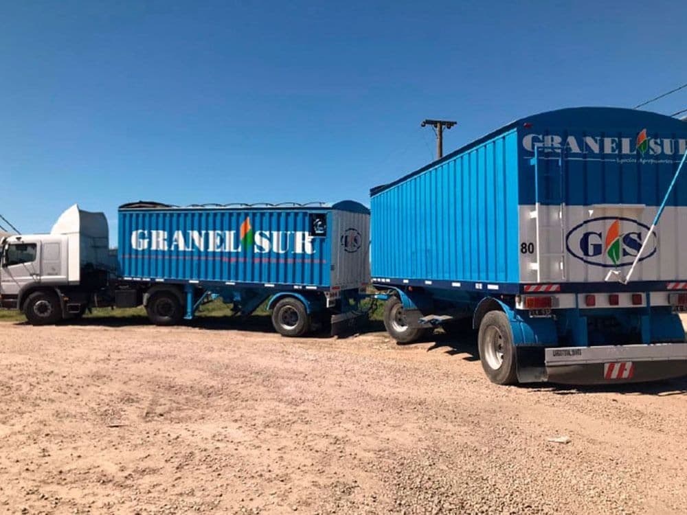 Trabajadores de una cerealera de Mar del Plata denuncian que llevan dos meses sin cobrar