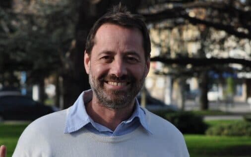 Dura crítica de Kristiansen a la empresa local de colectivos