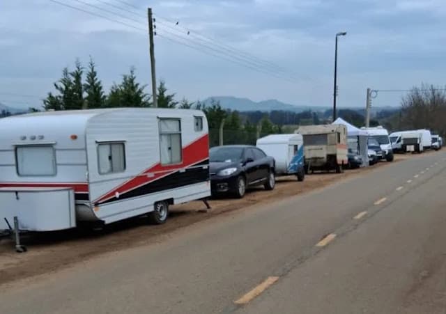 Balcarce ya vive la fiesta del automovilismo: largas filas para ingresar al Fangio