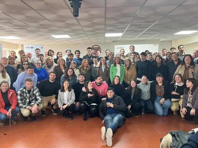 Dirigentes de Necochea participaron en el Foro de Concejales Radicales