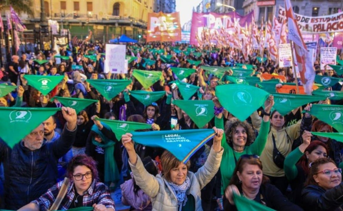 Pese al retiro de Nación, las provincias sostuvieron el acceso al aborto legal