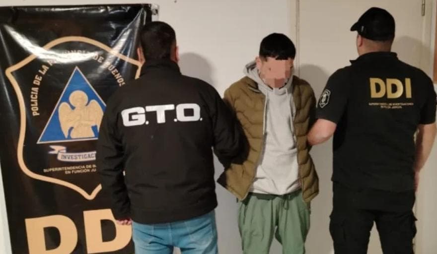 Dos detenidos tras allanamientos por robo a una mujer