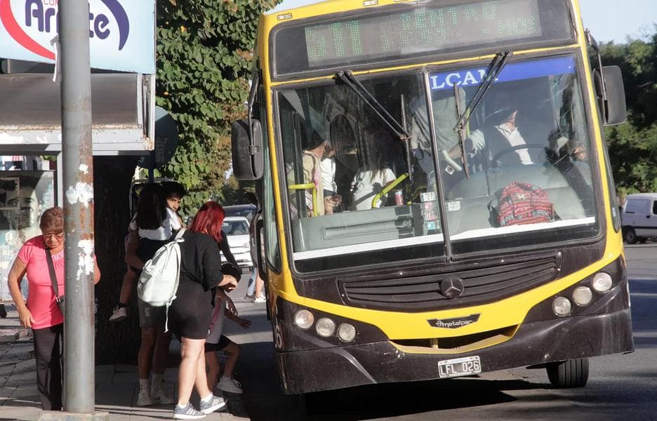 Finalmente el Ejecutivo presentó en el Concejo Deliberante el pliego para licitar el transporte público