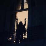 Cristina Fernandez de Kirchner, desde su balcon en San José 1111.